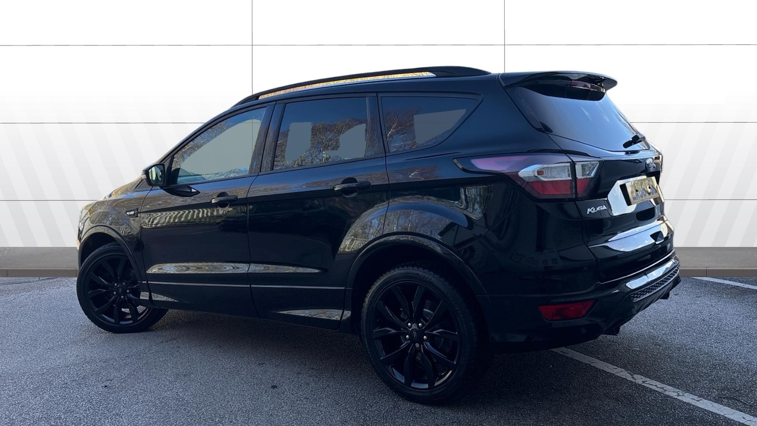 Used Ford Kuga 2018 for sale - 78077537: Photo 2
