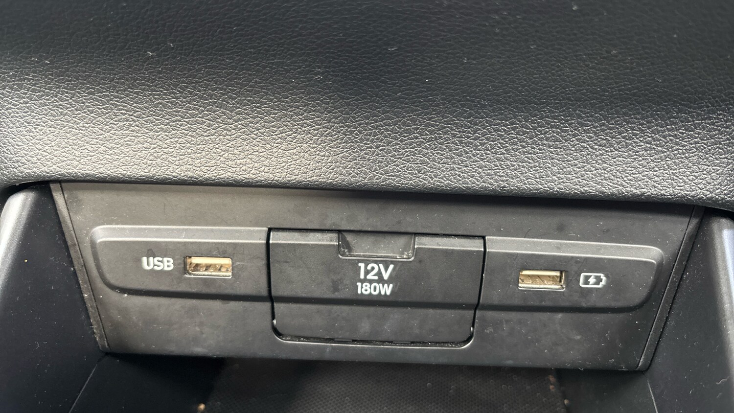 Used Hyundai i20 2022 for sale - 77635422: Photo 22