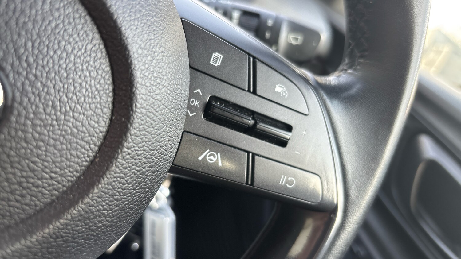 Used Hyundai i20 2022 for sale - 77635422: Photo 26