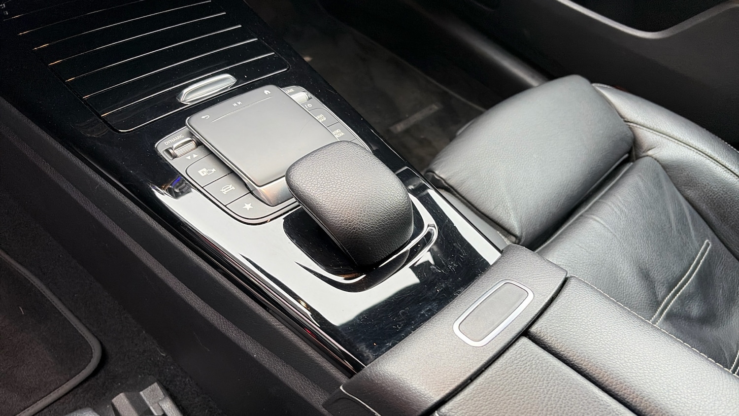 Used Mercedes-Benz CLA 2020 for sale - 76931567: Photo 13