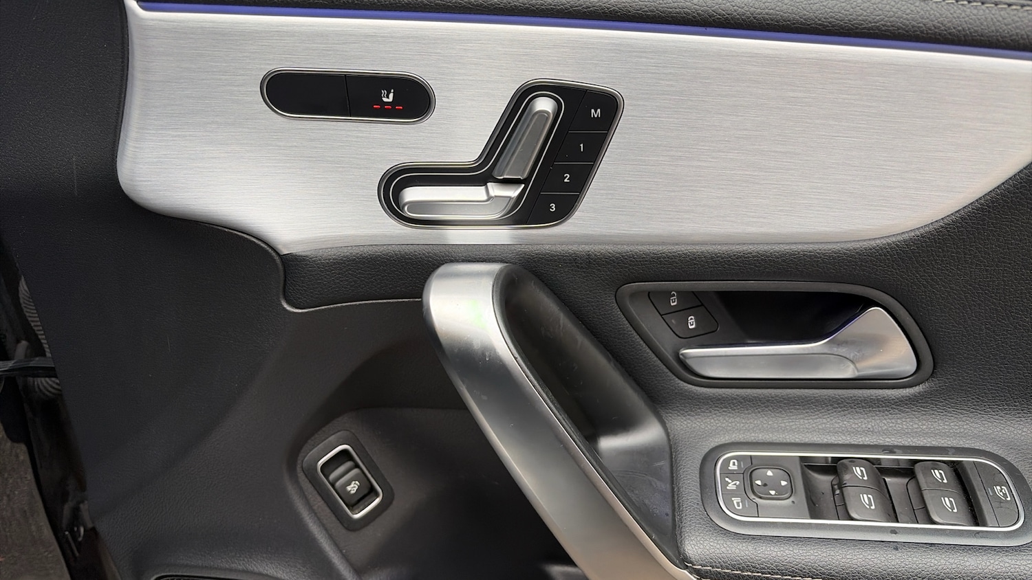 Used Mercedes-Benz CLA 2020 for sale - 76931567: Photo 32