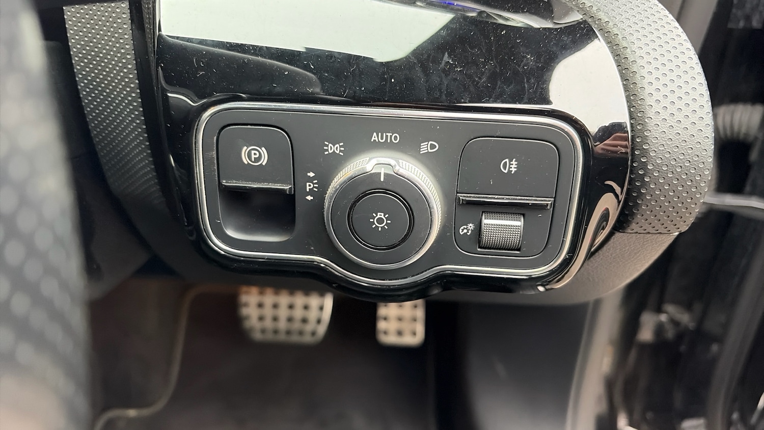 Used Mercedes-Benz CLA 2020 for sale - 76931567: Photo 33