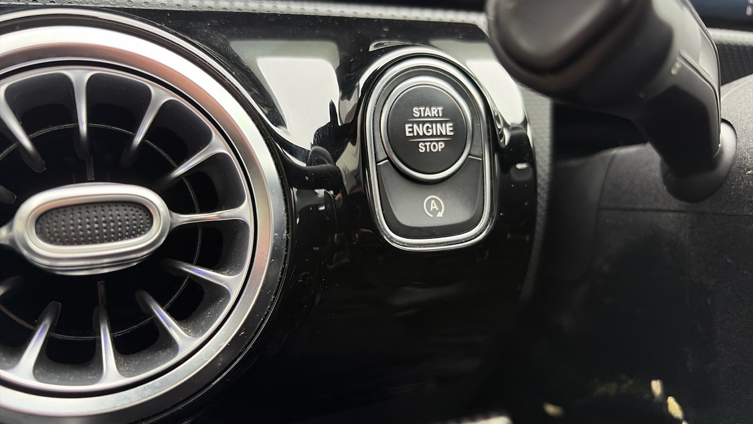 Used Mercedes-Benz CLA 2020 for sale - 76931567: Photo 41