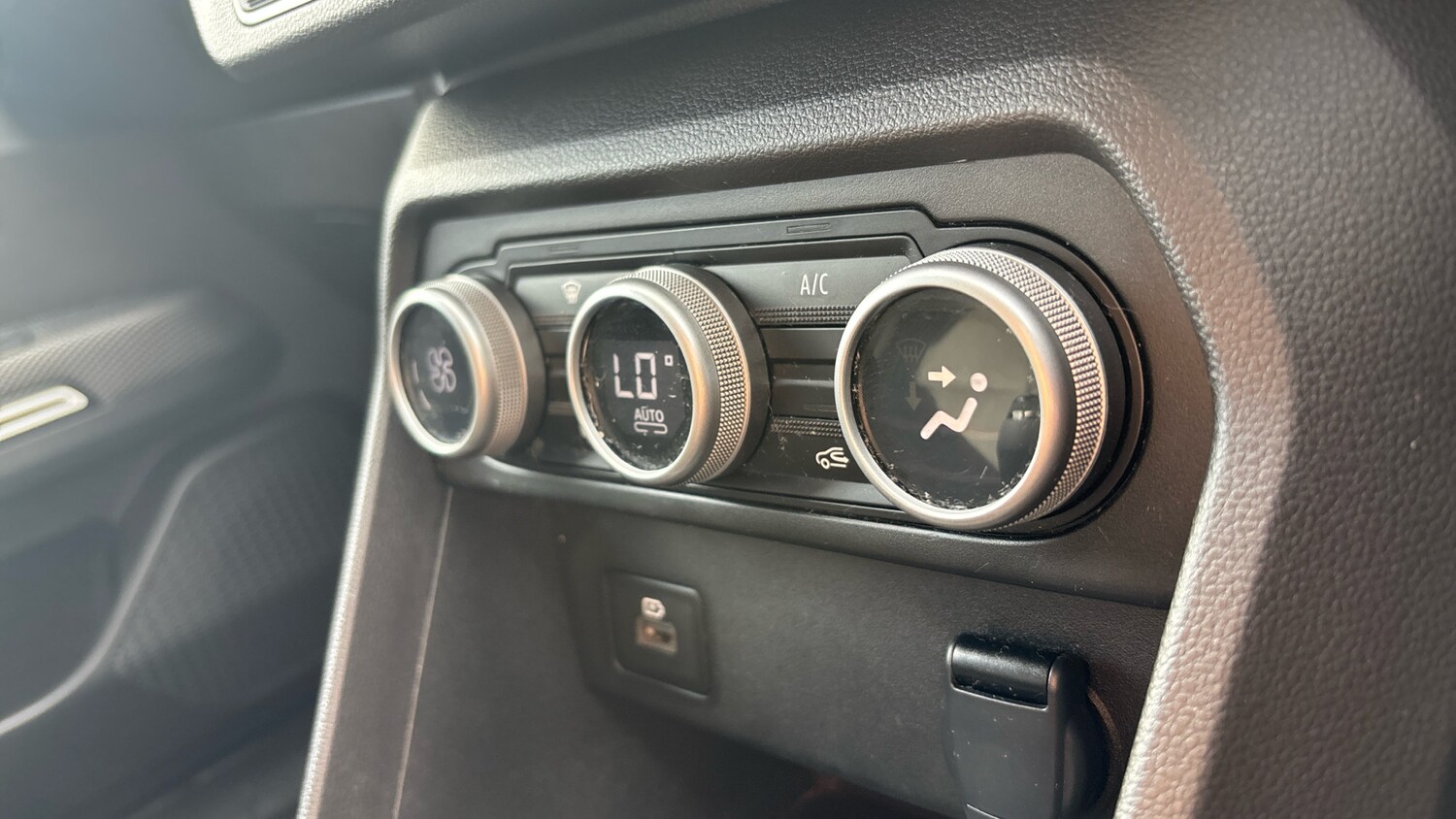 Used Dacia Jogger 2023 for sale - 78090540: Photo 42