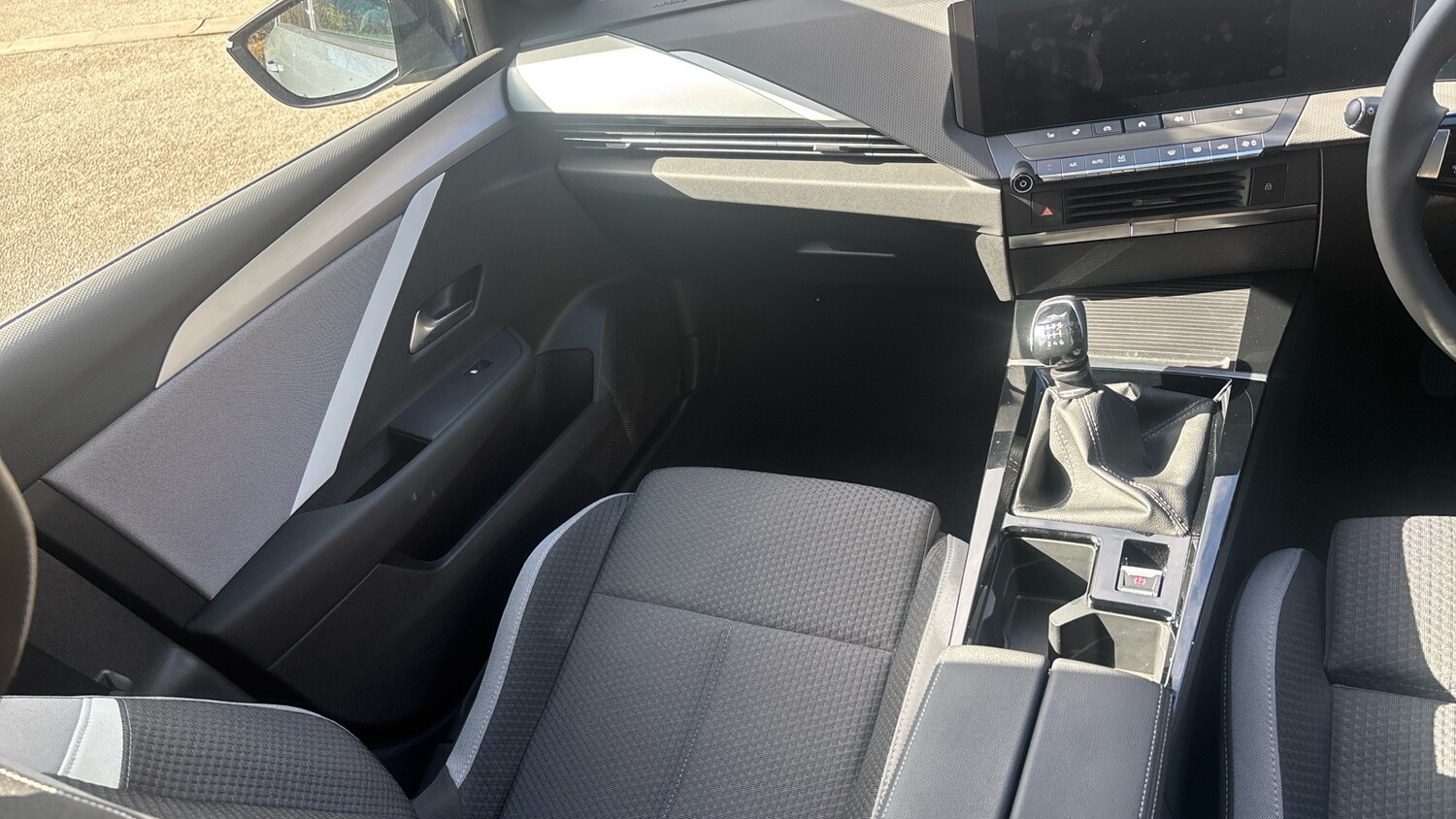 Used Vauxhall Astra 2025 for sale - 77898748: Photo 14