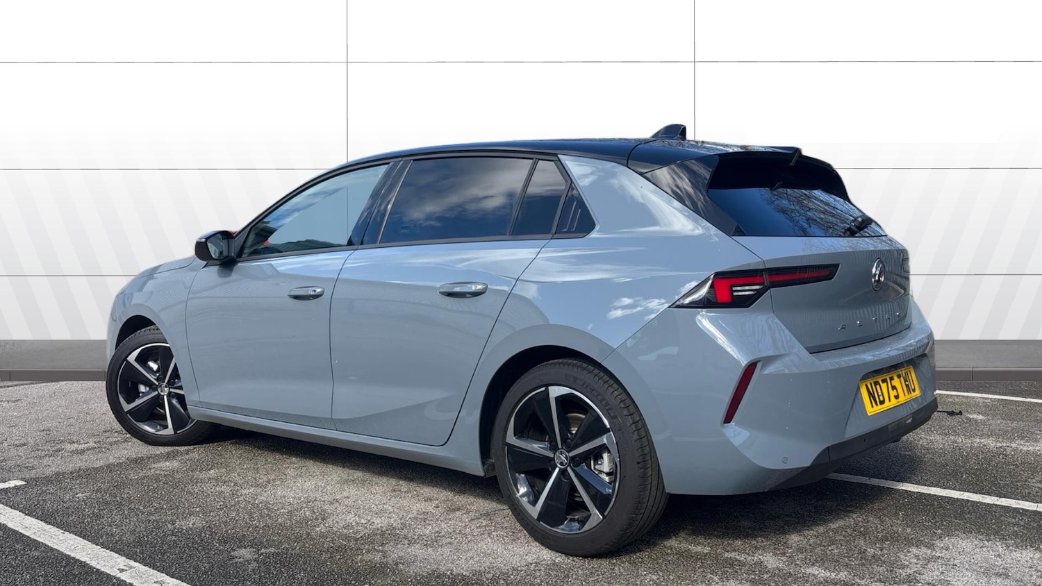 Used Vauxhall Astra 2025 for sale - 77898748: Photo 2