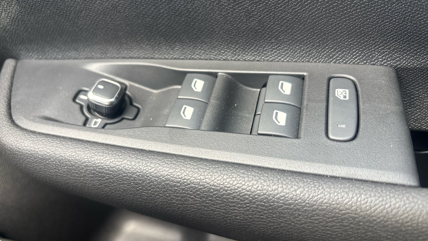 Used Vauxhall Astra 2025 for sale - 77898748: Photo 30