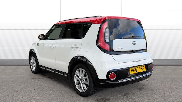 Used Kia Soul 2017 for sale - 76048903: Photo 2