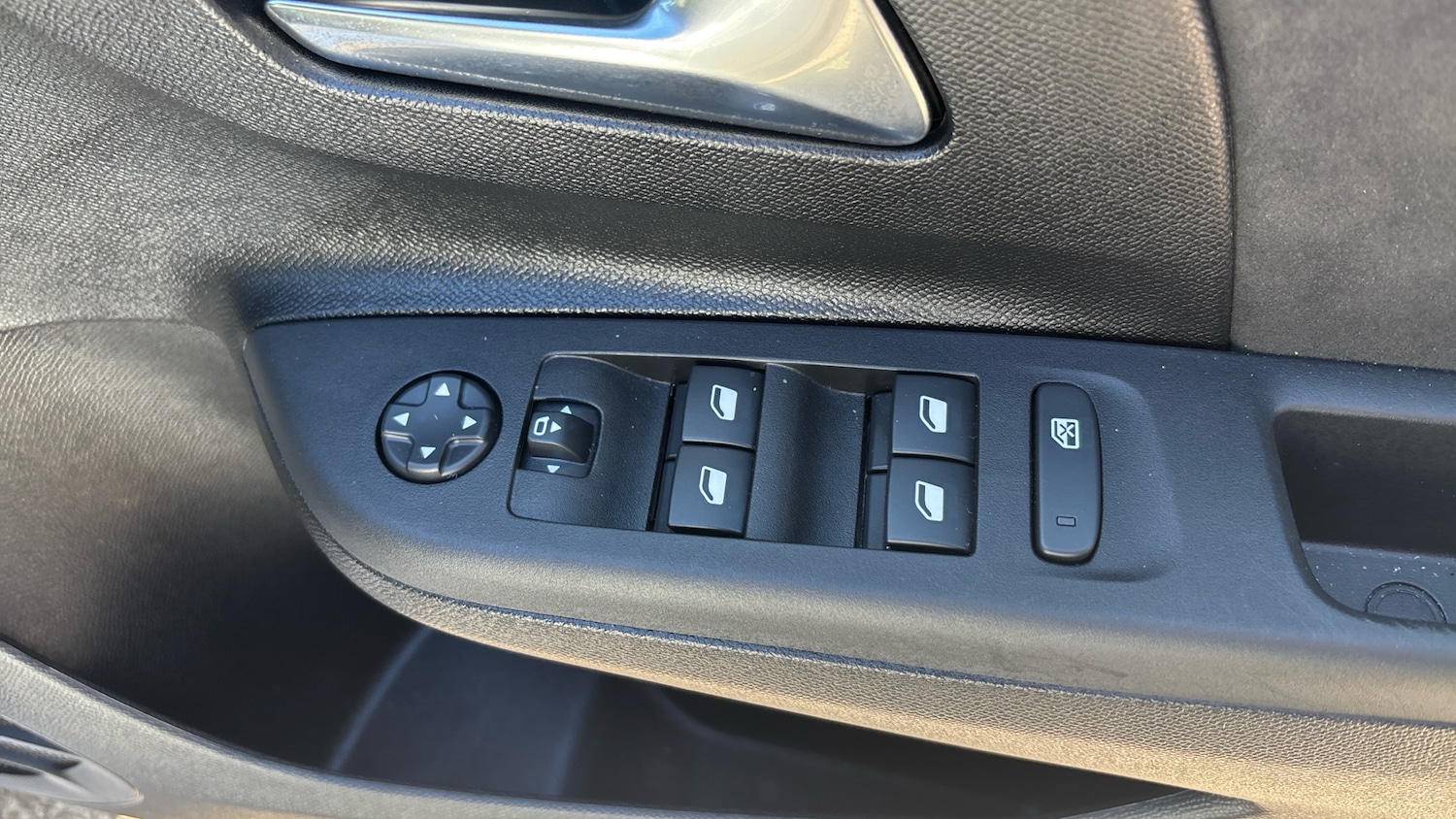 Used Vauxhall Corsa 2024 for sale - 77898745: Photo 40