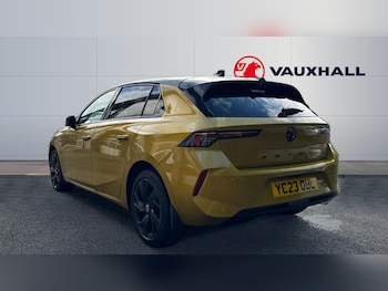 Used Vauxhall Astra 2023 for sale - 76038140: Photo 2