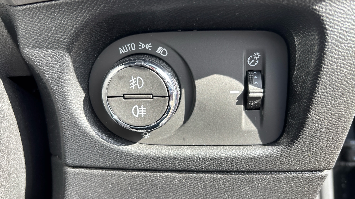 Used Vauxhall Mokka 2023 for sale - 77898738: Photo 30