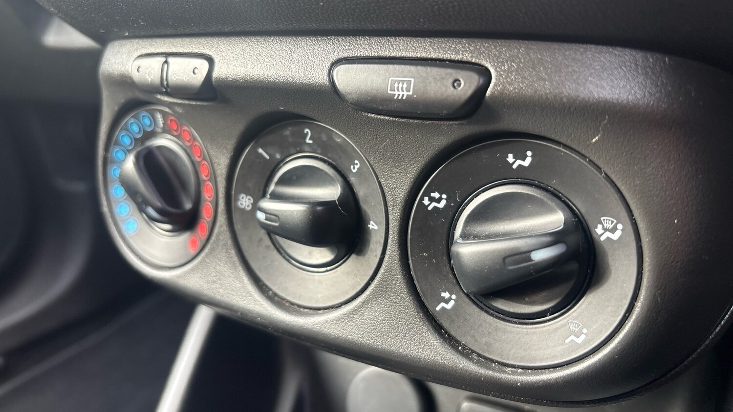 Used Vauxhall Corsa 2019 for sale - 77829927: Photo 23