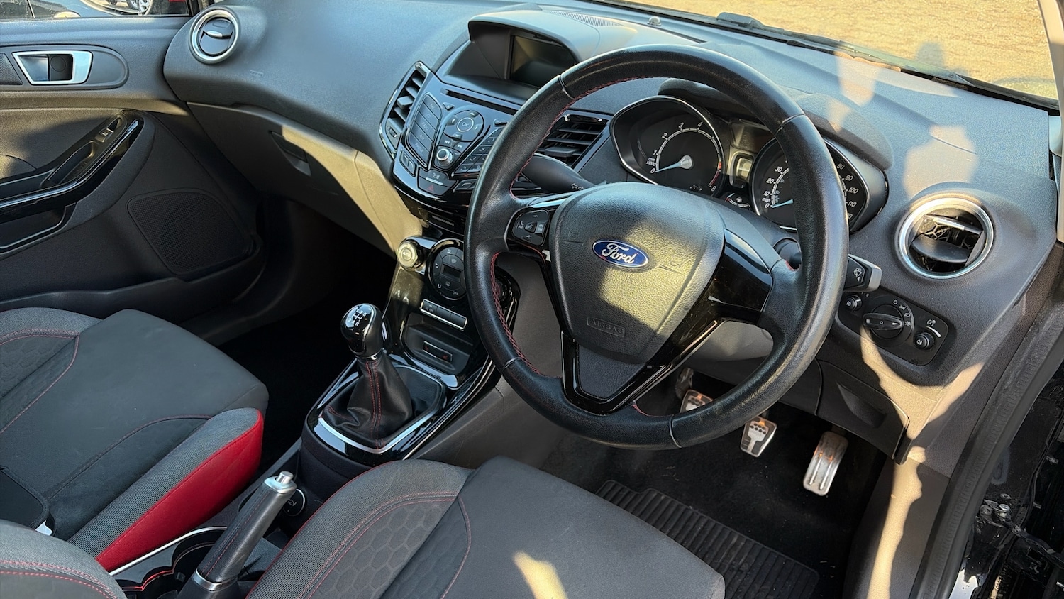 Used Ford Fiesta 2016 for sale - 76807391: Photo 11