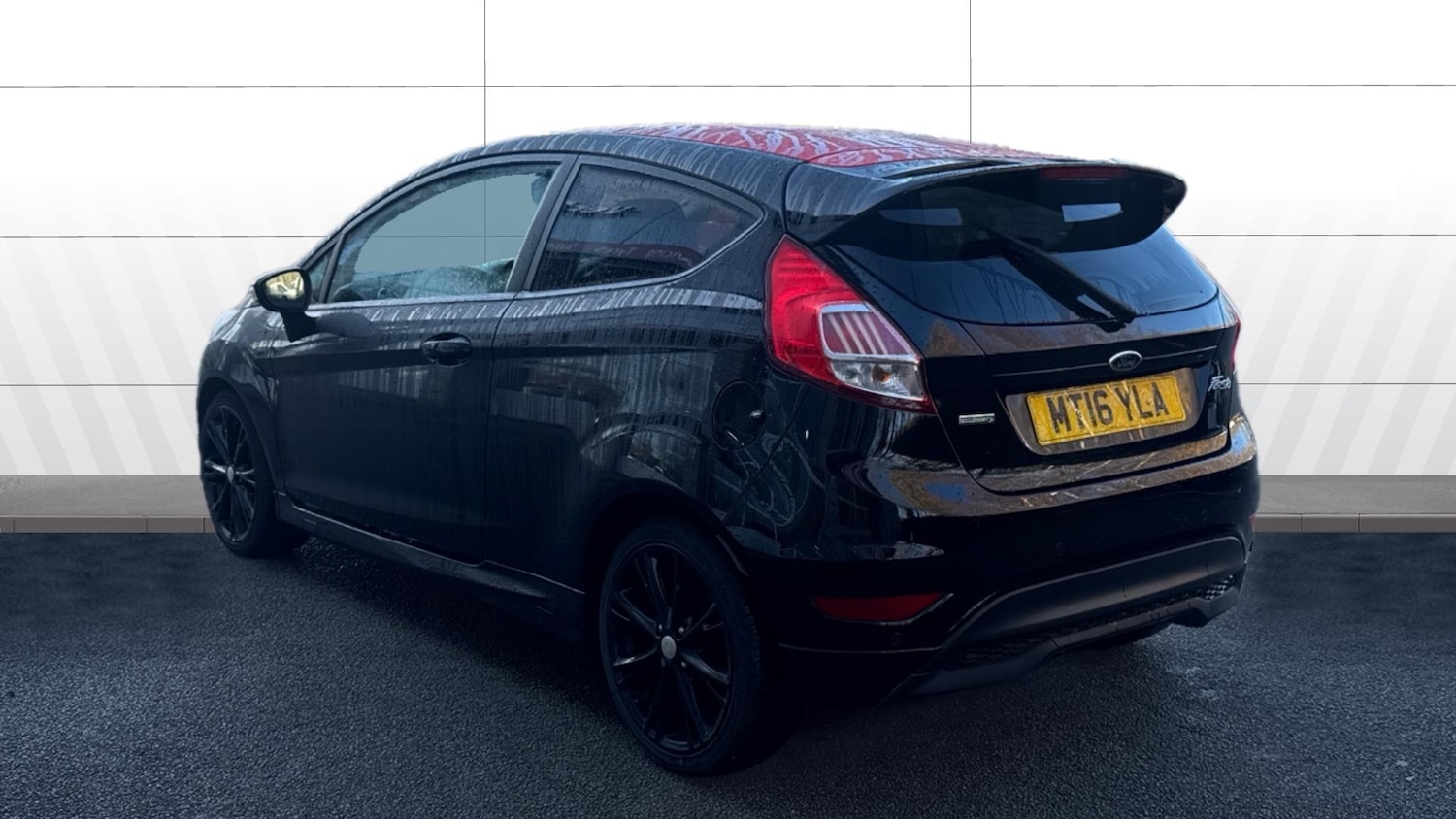 Used Ford Fiesta 2016 for sale - 76807391: Photo 2