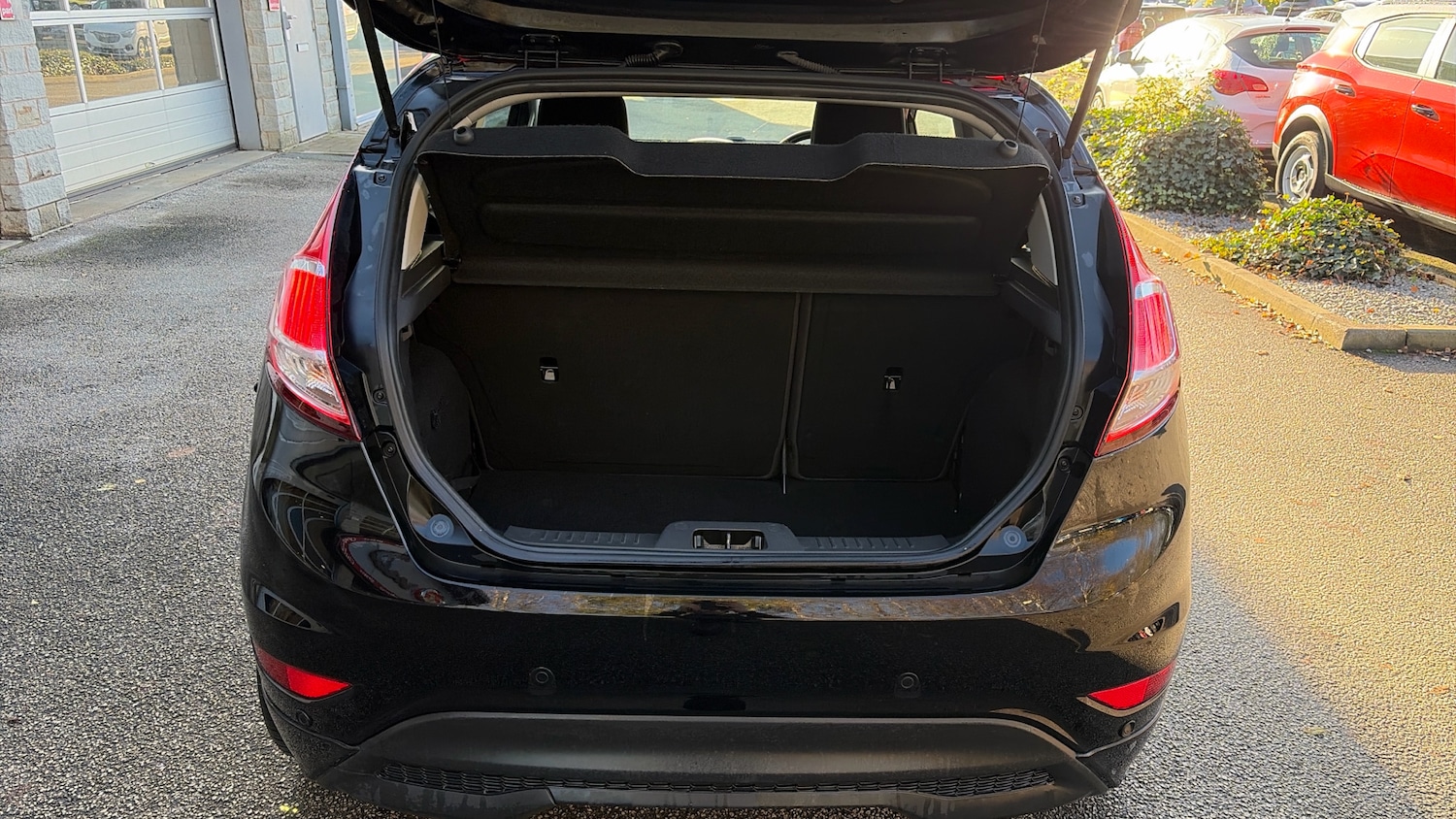 Used Ford Fiesta 2016 for sale - 76807391: Photo 4