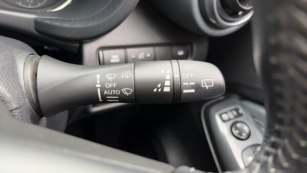 Used Nissan Juke 2020 for sale - 76332010: Photo 30