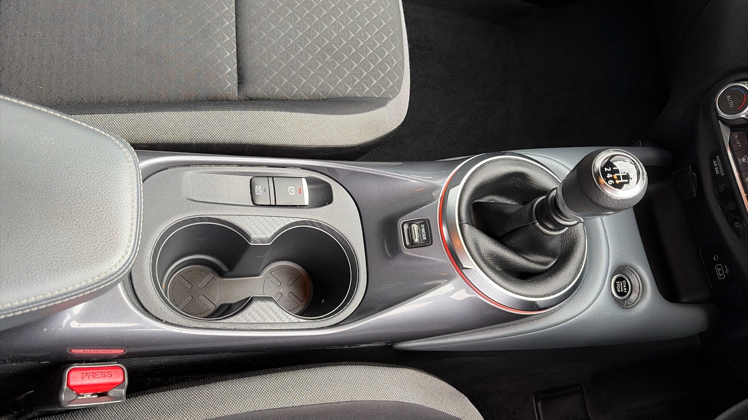 Used Nissan Juke 2020 for sale - 76332010: Photo 37