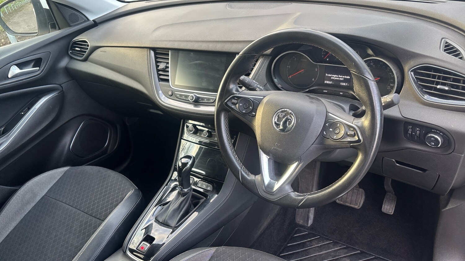 Used Vauxhall Grandland X 2018 for sale - 77973183: Photo 11