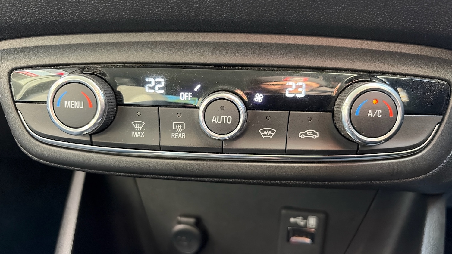 Used Vauxhall Crossland X 2020 for sale - 76649538: Photo 41