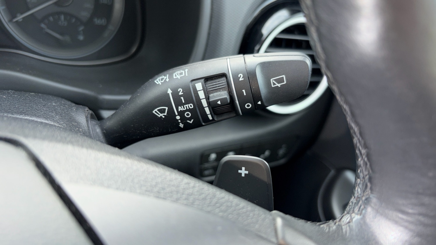 Used Hyundai KONA 2020 for sale - 77201131: Photo 32