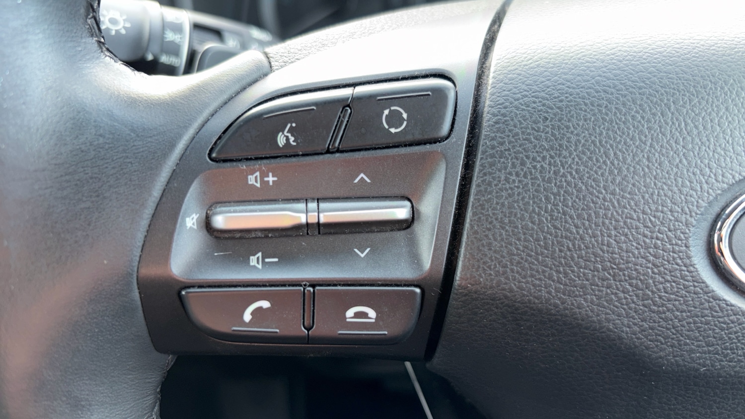 Used Hyundai KONA 2020 for sale - 77201131: Photo 34