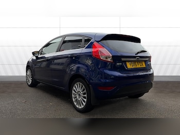 Used Ford Fiesta 2015 for sale - 76494368: Photo