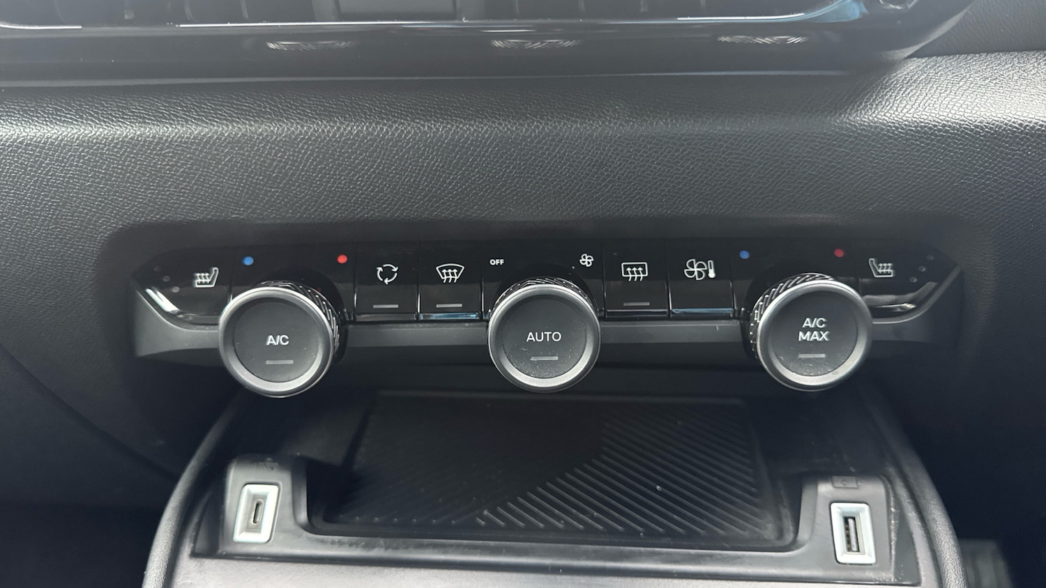 Used Citroen C4 2022 for sale - 77532589: Photo 32