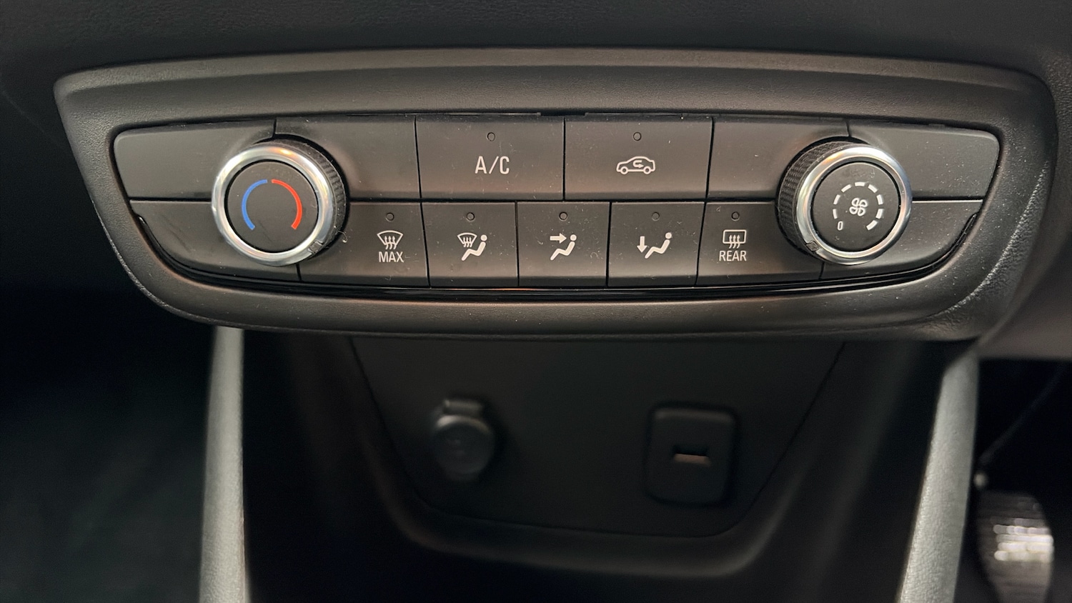 Used Vauxhall Crossland 2023 for sale - 76363284: Photo 35