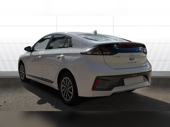 Used Hyundai IONIQ 2022 for sale - 76101231: Photo 2