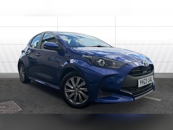 Used Toyota Yaris 2023 for sale - 78236536: Photo