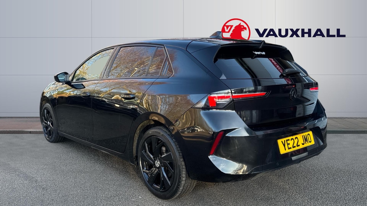 Used Vauxhall Astra 2022 for sale - 77230782: Photo 2