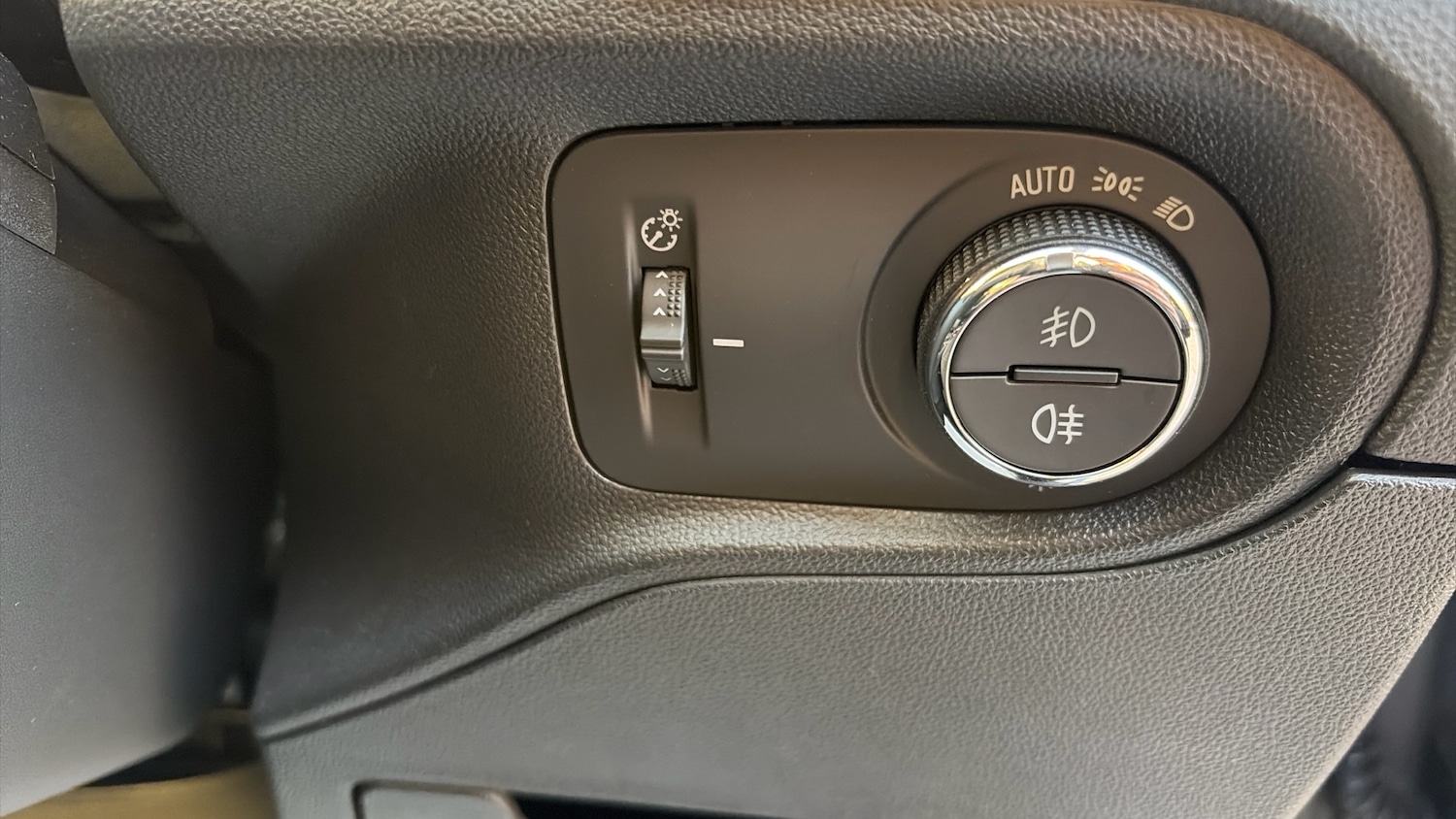 Used Vauxhall Grandland 2022 for sale - 76653139: Photo 33