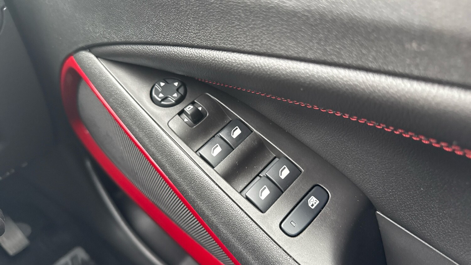 Used Vauxhall Crossland 2022 for sale - 77336483: Photo 25