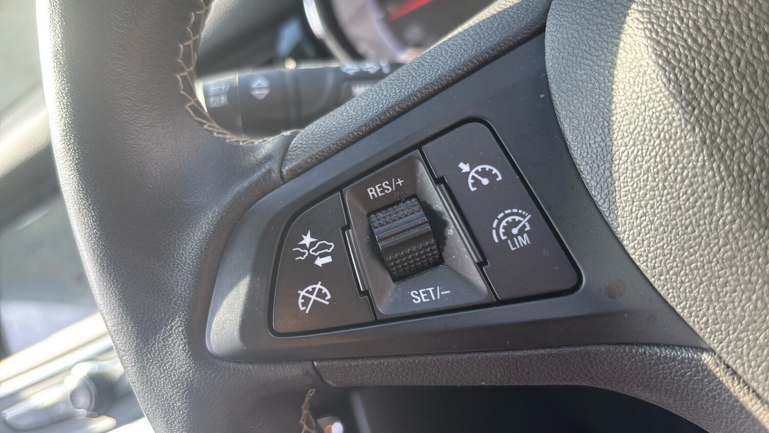 Used Vauxhall Astra 2021 for sale - 77983870: Photo 22