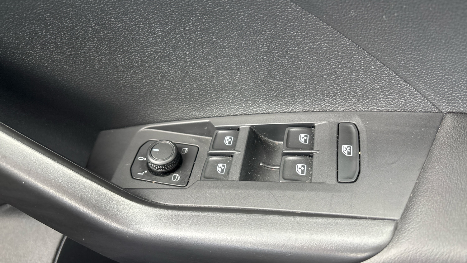 Used Volkswagen T-Cross 2022 for sale - 78209685: Photo 24