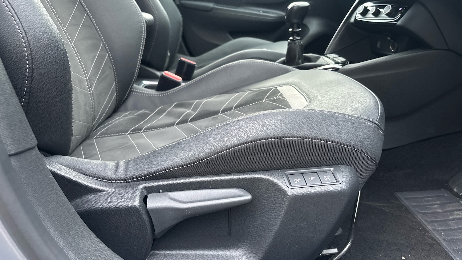 Used Vauxhall Corsa 2023 for sale - 77931531: Photo 47