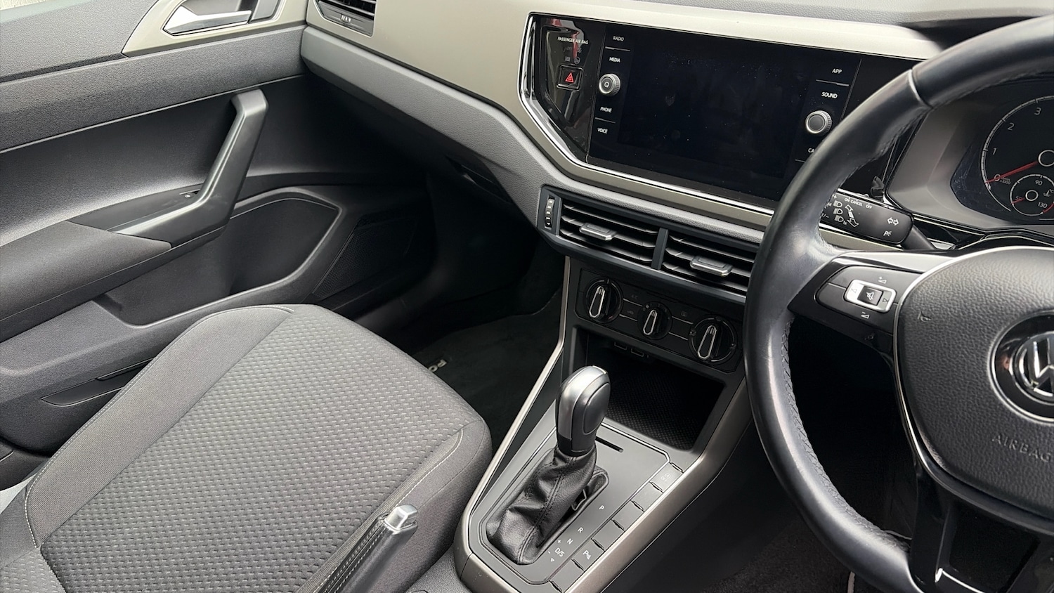 Used Volkswagen Polo 2020 for sale - 76343859: Photo 14