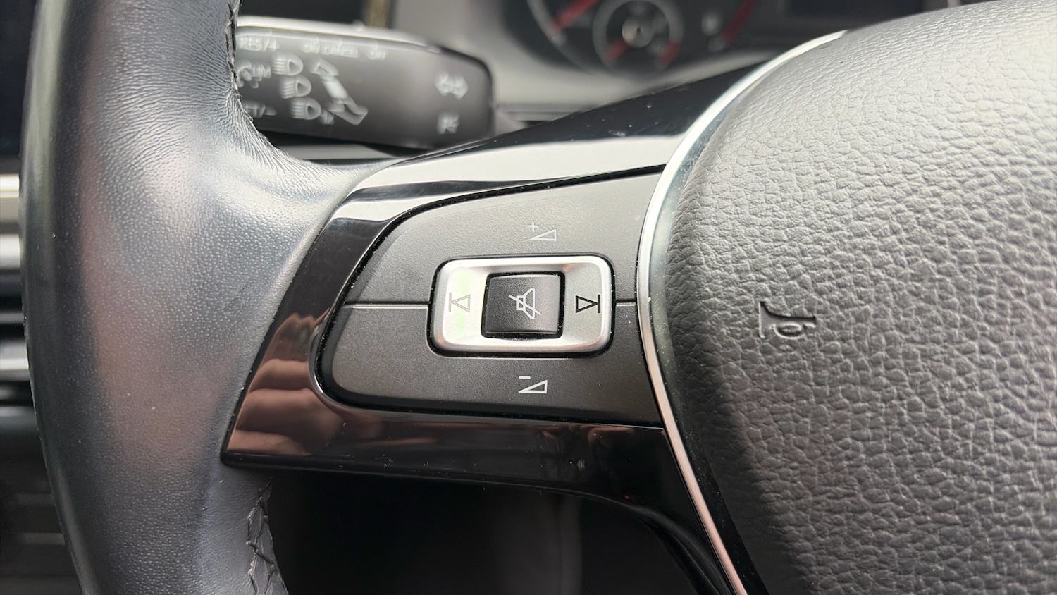 Used Volkswagen Polo 2020 for sale - 76343859: Photo 34