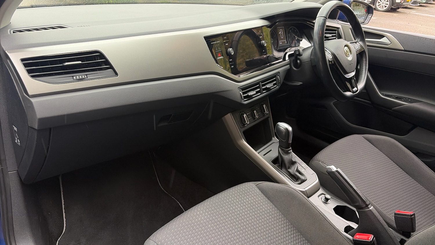 Used Volkswagen Polo 2020 for sale - 76343859: Photo 9