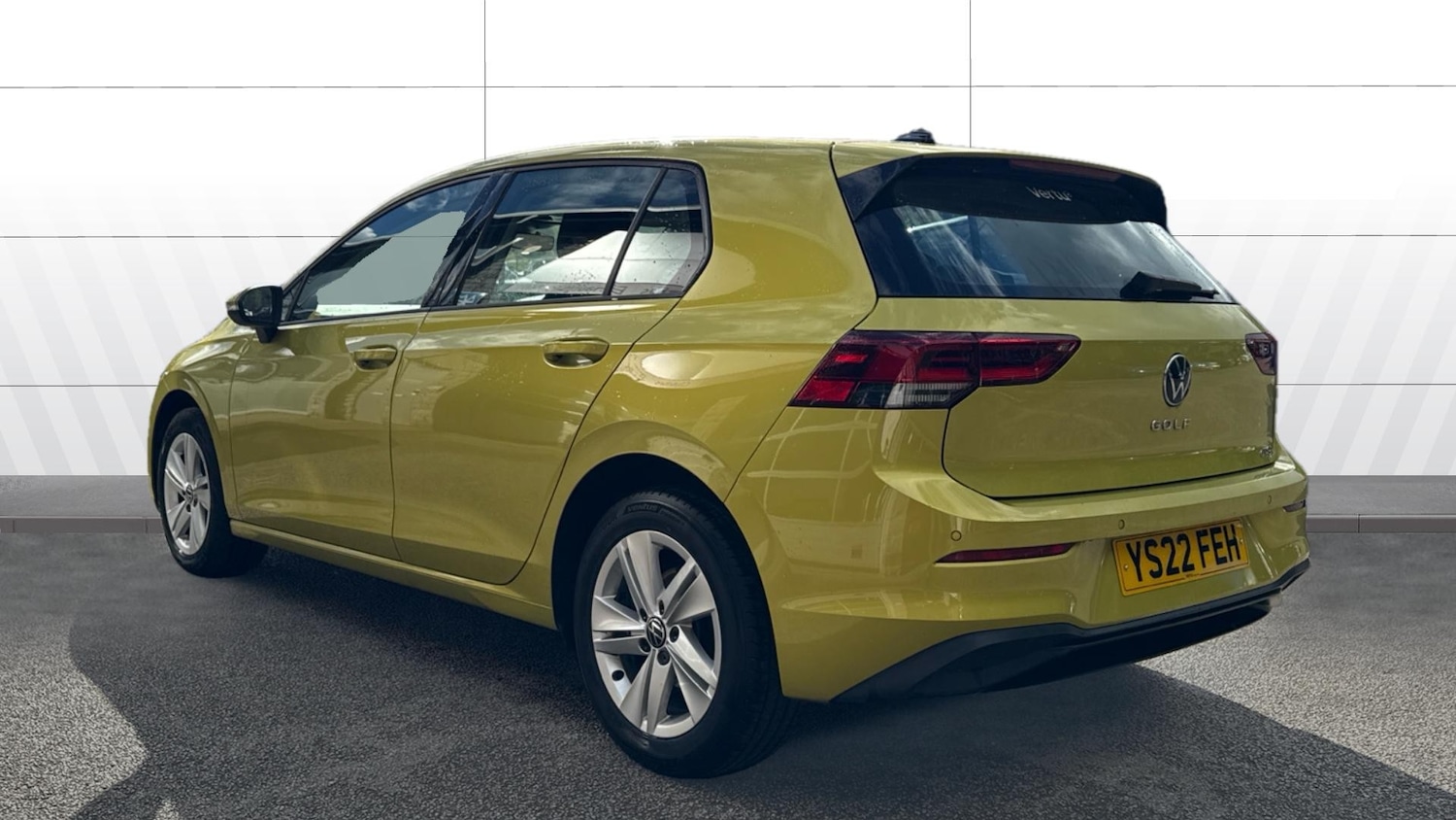 Used Volkswagen Golf 2022 for sale - 75995725: Photo 2