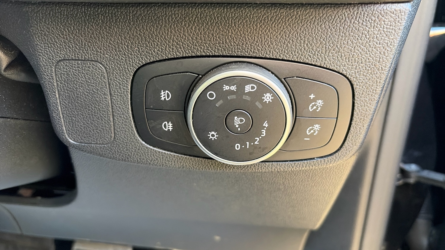 Used Ford Focus 2020 for sale - 76791721: Photo 23