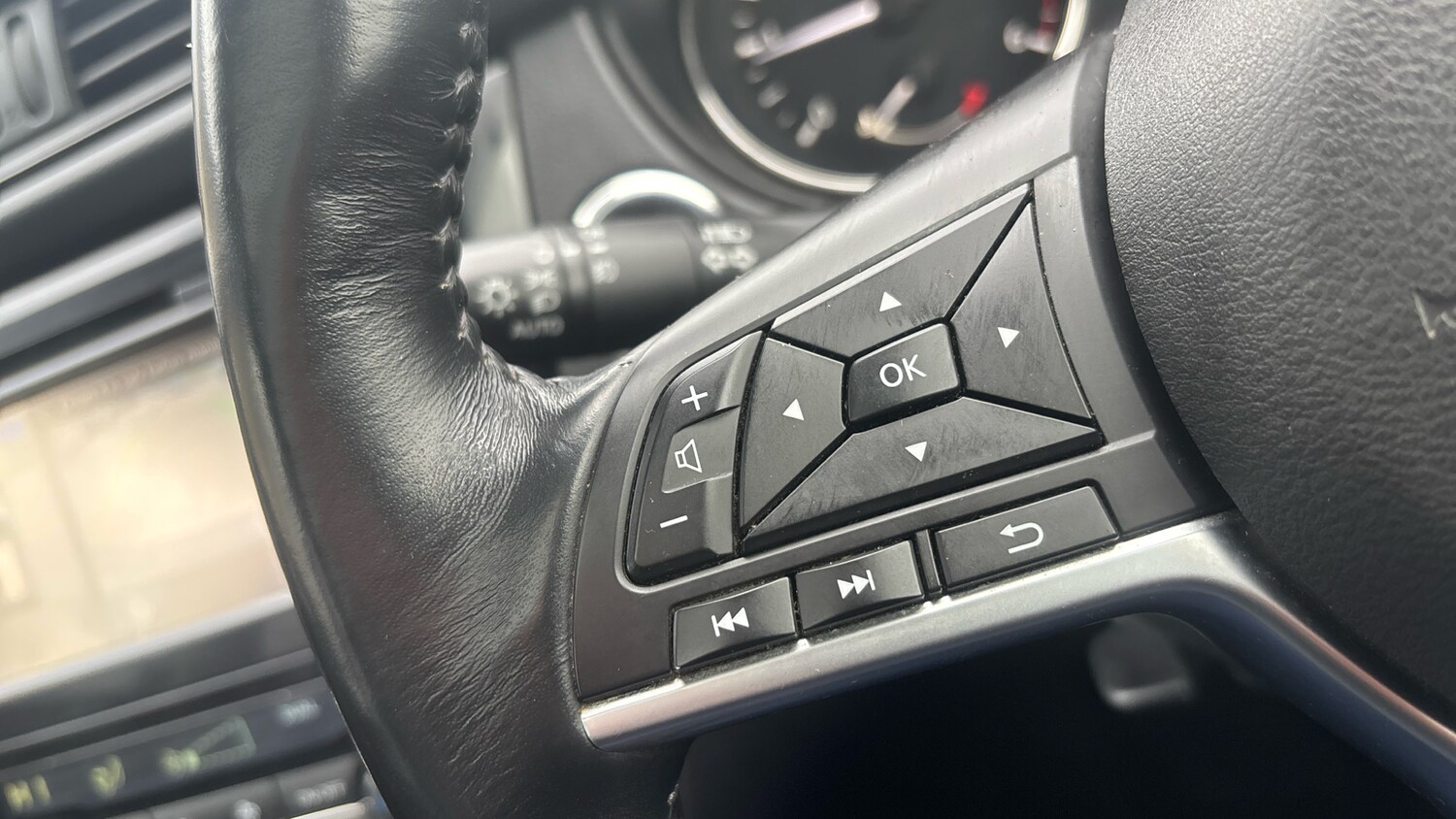 Used Nissan X-Trail 2019 for sale - 77687898: Photo 25