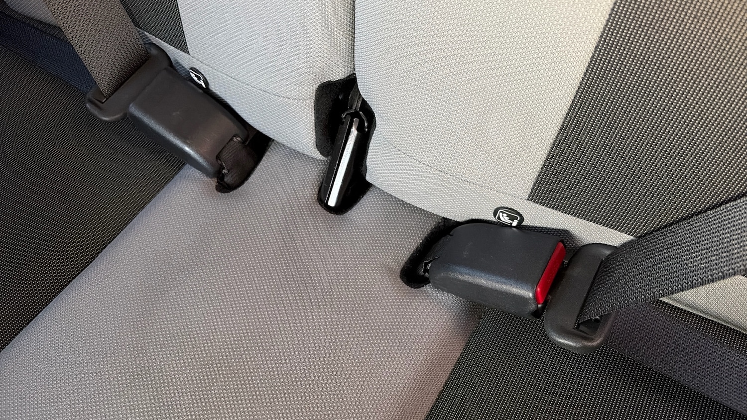 Used Toyota AYGO 2017 for sale - 76932099: Photo 17