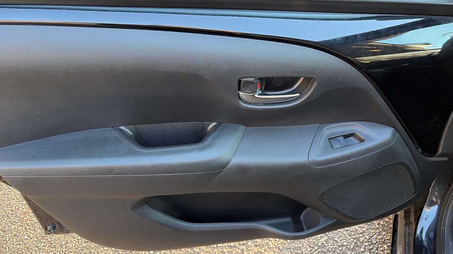 Used Toyota AYGO 2017 for sale - 76932099: Photo 21