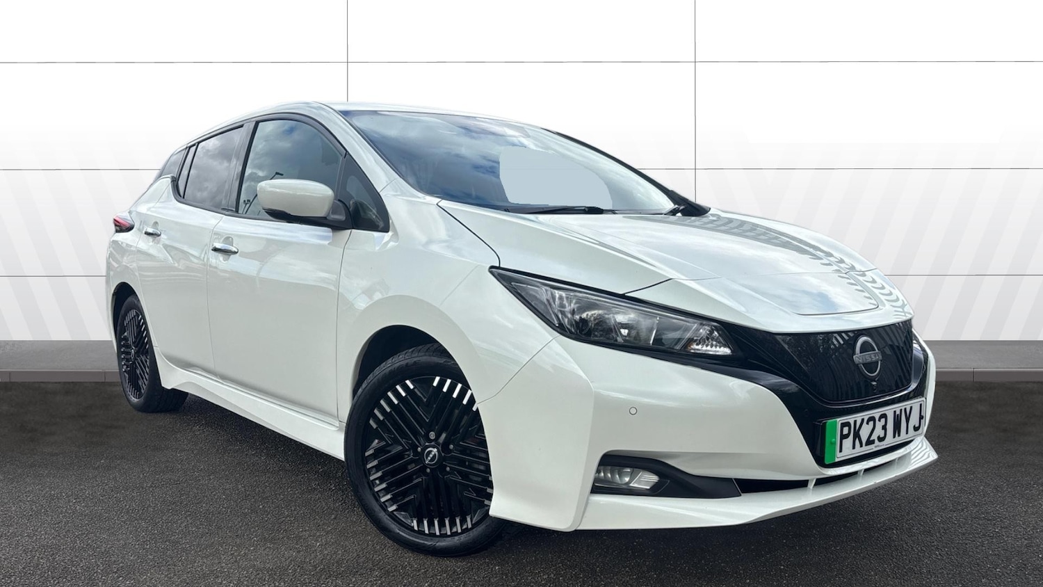 Used Nissan Leaf 2023 for sale - 78218065: Photo 1