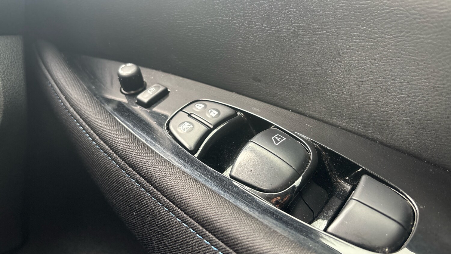 Used Nissan Leaf 2023 for sale - 78218065: Photo 24