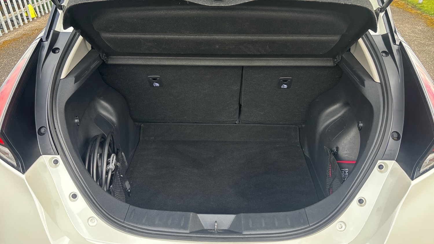 Used Nissan Leaf 2023 for sale - 78218065: Photo 4