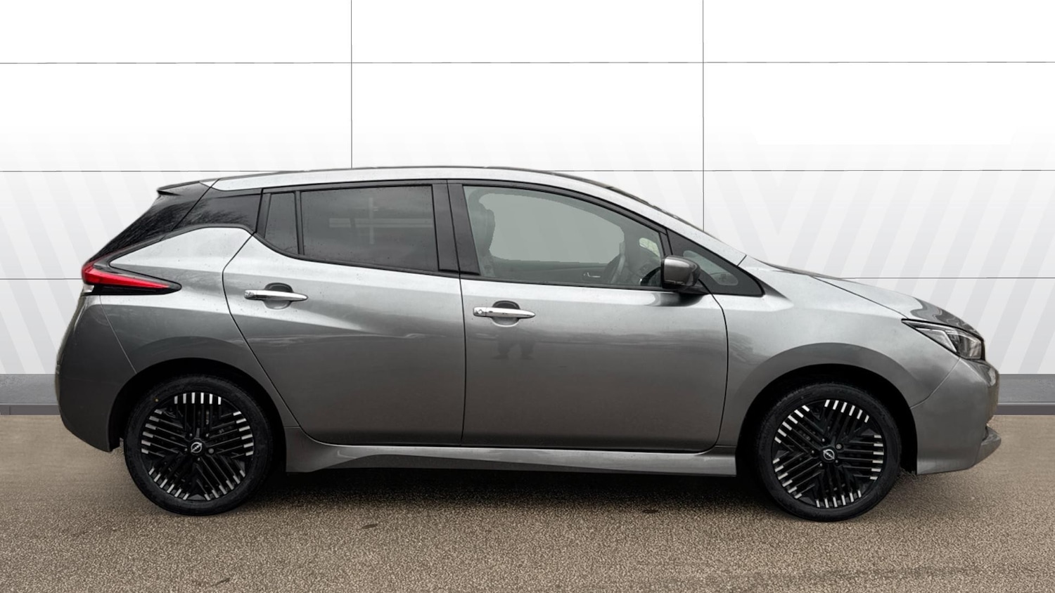 Used Nissan Leaf 2022 for sale - 77461580: Photo 5