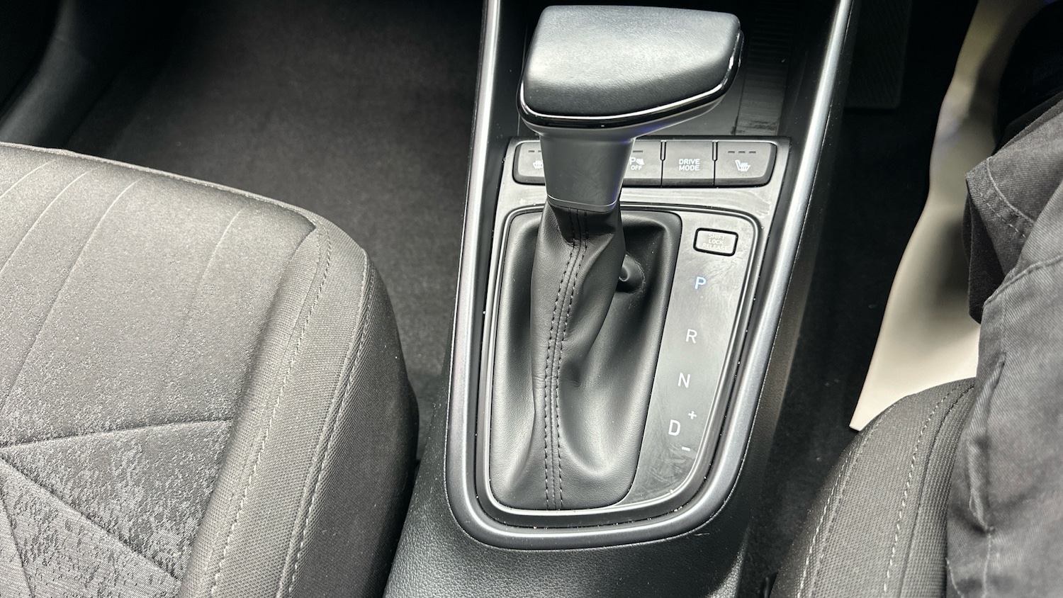 Used Hyundai BAYON 2023 for sale - 76493735: Photo 30