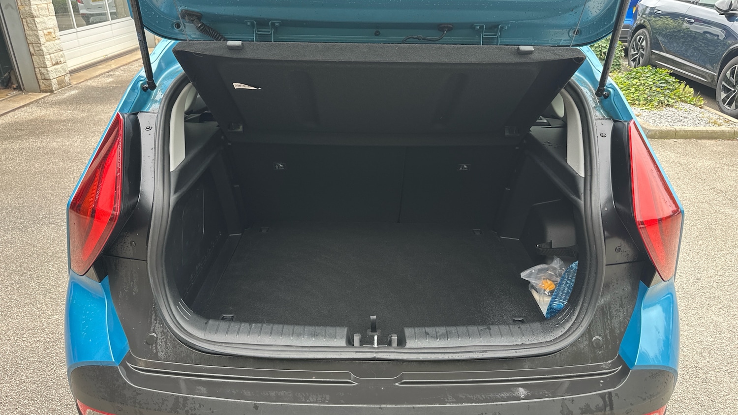 Used Hyundai BAYON 2023 for sale - 76493735: Photo 4